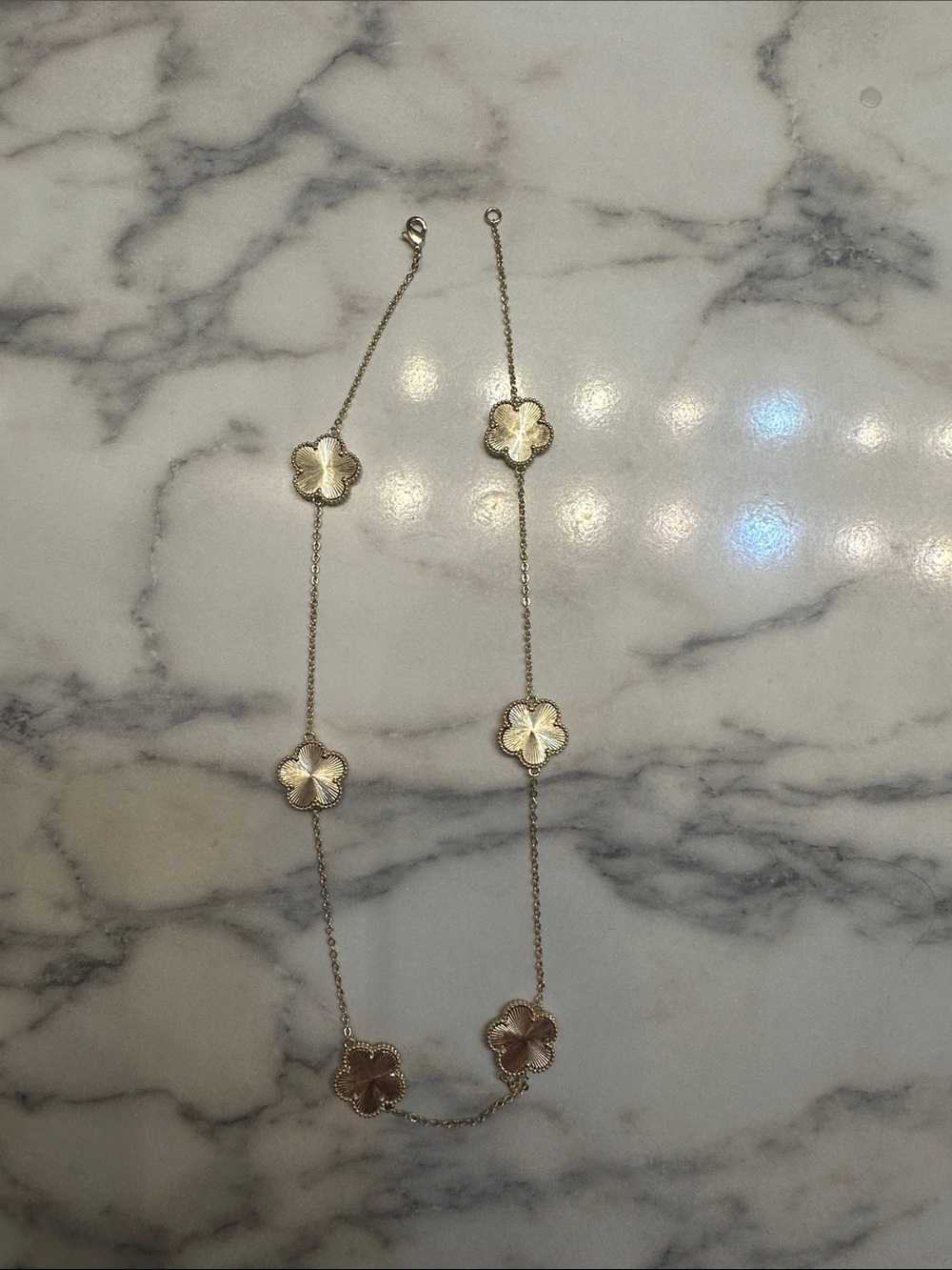 Buckle Gold Floral Clover Station Necklace